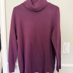 Turtleneck Knit Sweater in Plum